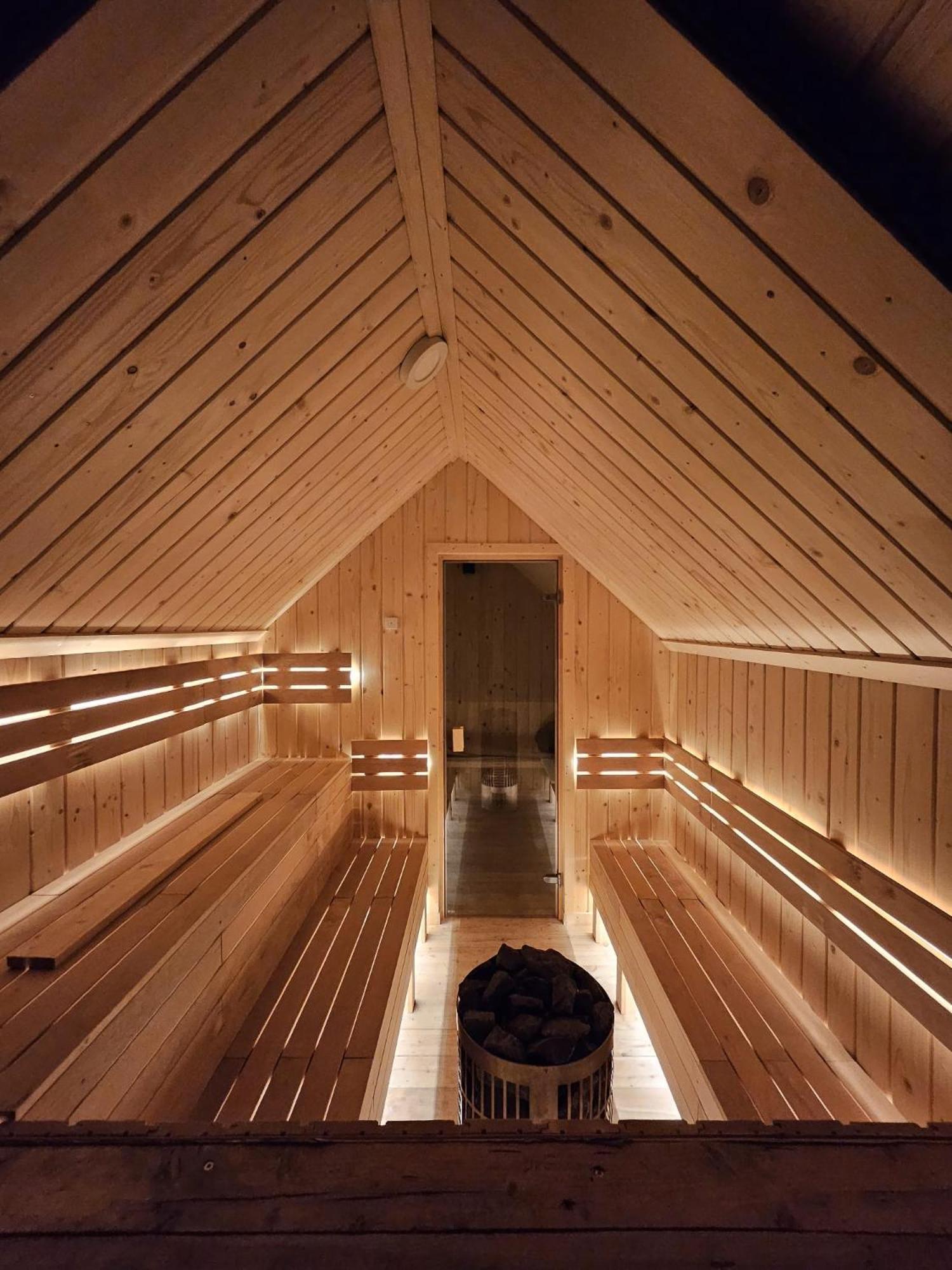 Goralska Chatka 2 Highland Cottage - Split Ac, Jacuzzi, Sauna, Private Parking, Mountains View, Garden, Zakopane Eksteriør billede