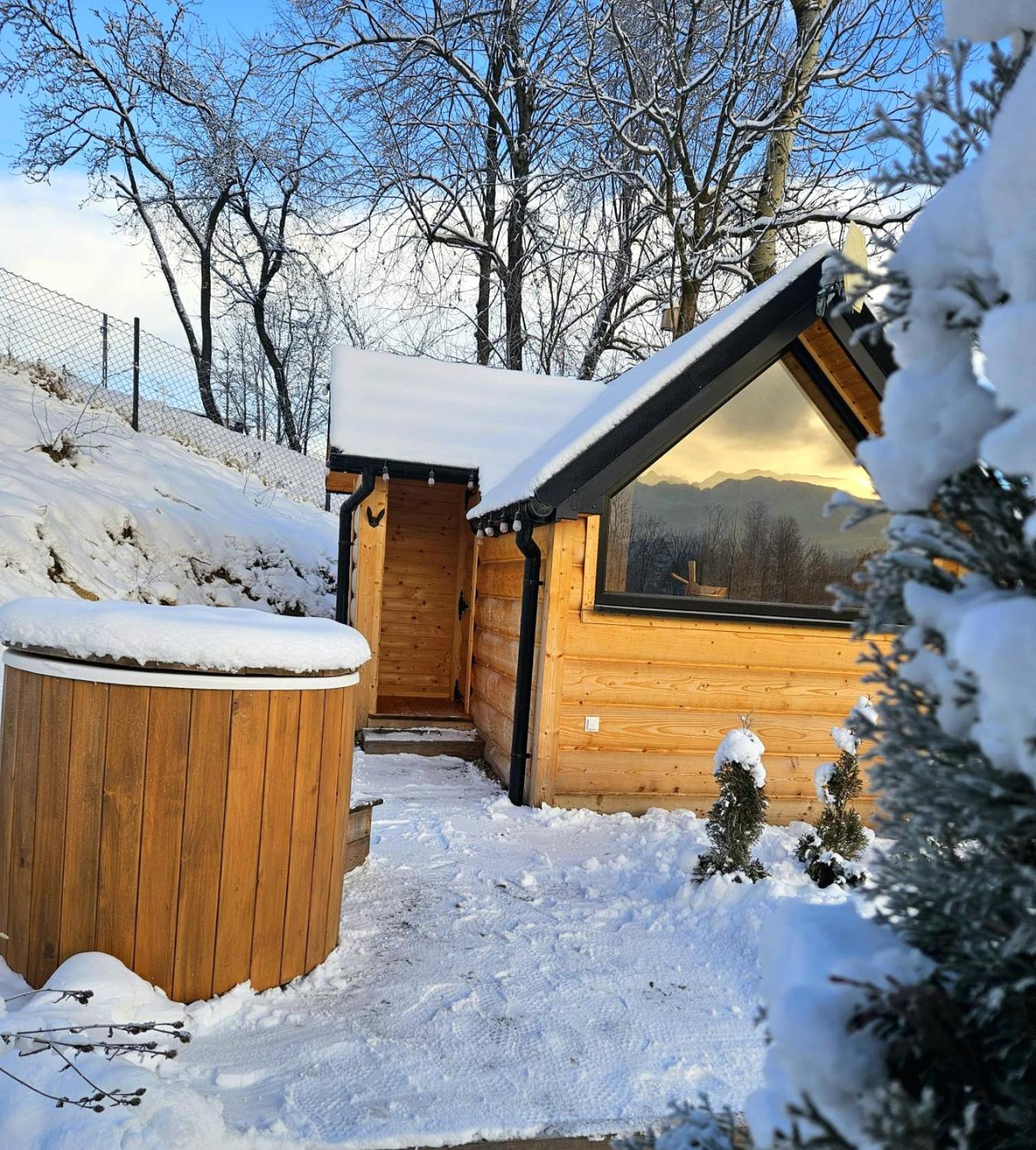 Goralska Chatka 2 Highland Cottage - Split Ac, Jacuzzi, Sauna, Private Parking, Mountains View, Garden, Zakopane Eksteriør billede